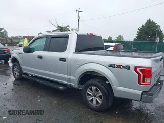 2017 Ford F-150 XL z VIN 1FTEW1E8XHKE53051, wystawiony jako IAAI lot #42330260 z przebiegiem 197 271 mil mil oraz . Historia ofert i sprzedaży dostępna na DreamBid. Obrazek 3.