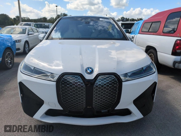 2024 BMW iX M60 with VIN WB533CF09RCP44832, listed as a Copart auction lot 74846884 with 0 mi miles and Non Repairable. Bid and sale history available at carsss.com. Image 5.