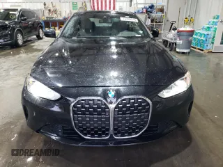 2022 BMW 4 Series 430i xDrive with VIN WBA73AP08NCJ13232, listed as a Copart auction lot 76399214 with 32,734 mi miles and Salvage Title. Bid and sale history available at DreamBid. Image 5.