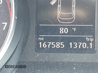 2016 Volkswagen Passat S с VIN 1VWAS7A3XGC008984, выставлен на аукционе IAAI как лот 42578188 с пробегом 167 585 миль миль и . История ставок и продаж доступна на DreamBid. Изображение 15.
