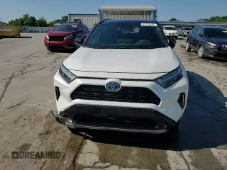 2024 Toyota RAV4 Hybrid XSE с VIN 2T3E6RFV2RW061726, выставлен на аукционе Copart как лот 62136645 с пробегом 22 680 миль миль и Списание • Salvage title. История ставок и продаж доступна на DreamBid. Изображение 15.