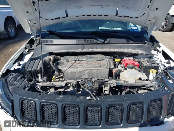 2020 Jeep Compass Latitude with VIN 3C4NJCBB6LT147594, listed as a IAAI auction lot 41592201 with 32,383 mi miles and . Bid and sale history available at DreamBid. Image 10.