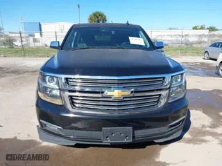 2017 Chevrolet Suburban Premier with VIN 1GNSKJKC0HR114398, listed as a IAAI auction lot 41745611 with 211,906 mi miles. Bid and sale history available at carsss.com. Image 6.