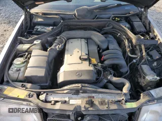 1995 Mercedes-Benz E Class with VIN WDBEA32E4SC245977, listed as a Copart auction lot 77588644 with 140,070 mi miles and Clean Title. Bid and sale history available at carsss.com. Image 11.