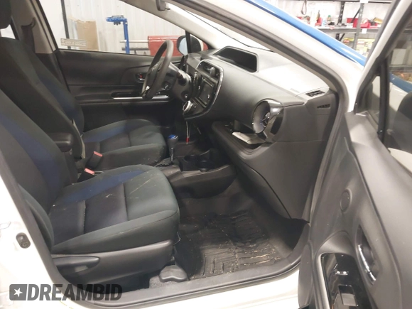 2018 Toyota Prius One with VIN JTDKDTB38J1599974, listed as a IAAI auction lot 41977533 with 71,225 mi miles and . Bid and sale history available at DreamBid. Image 5.