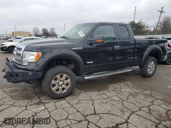 2014 Ford F-150 XL with VIN 1FTFX1ET1EFB24054, listed as a Copart auction lot 85720684 with 150,882 mi miles and Clean Title. Bid and sale history available at carsss.com. Image 1.