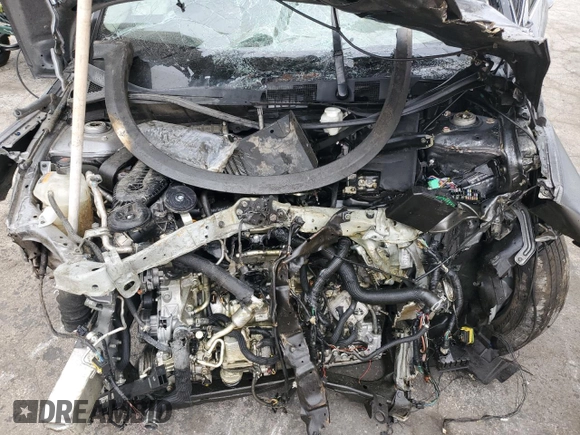 2024 Infiniti QX50 Luxe z VIN 3PCAJ5BA5RF105894, wystawiony jako Copart lot #62565715 z przebiegiem Nie podano mil oraz Nie do naprawy • Non repairable. Historia ofert i sprzedaży dostępna na DreamBid. Obrazek 12.