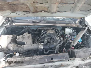 2022 Toyota Tacoma SR with VIN 3TYCZ5AN2NT096491, listed as a IAAI auction lot 42093897 with 47,041 mi miles and . Bid and sale history available at DreamBid. Image 10.