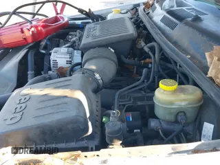 2002 Jeep Grand Cherokee z VIN 1J8GX48N12C255090, wystawiony jako IAAI lot #41450524 z przebiegiem 183 915 mil mil oraz . Historia ofert i sprzedaży dostępna na DreamBid. Obrazek 12.