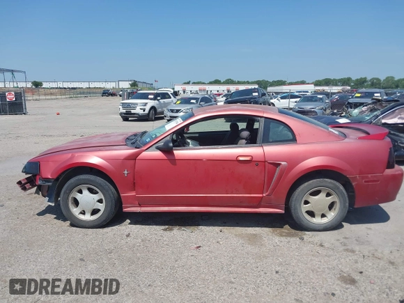 2000 Ford Mustang with VIN 1FAFP4047YF304313, listed as a IAAI auction lot 42397594 with 139,016 mi miles and . Bid and sale history available at DreamBid. Image 14.