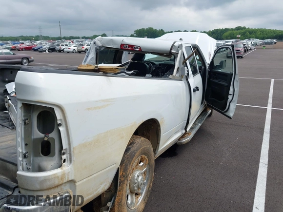 2020 Ram 2500 Tradesman with VIN 3C6UR4HL8LG272624, listed as a IAAI auction lot 42252814 with 166,908 mi miles and . Bid and sale history available at DreamBid. Image 6.