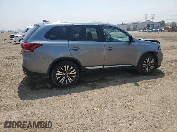 2019 Mitsubishi Outlander SE z VIN JA4AD3A33KZ042531, wystawiony jako Copart lot #59717395 z przebiegiem 125 416 mil mil oraz Szkoda całkowita • Salvage title. Historia ofert i sprzedaży dostępna na DreamBid. Obrazek 3.