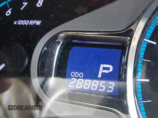 2011 Toyota Sienna XLE with VIN 5TDDK3DC2BS001541, listed as a IAAI auction lot 42731870 with 288,853 mi miles and . Bid and sale history available at DreamBid. Image 15.