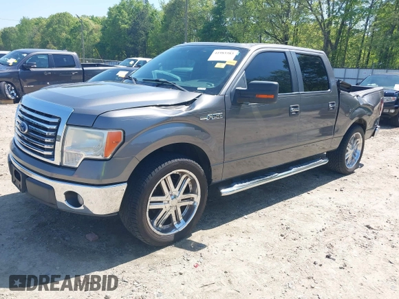 2010 Ford F-150 XL with VIN 1FTFW1CV0AFB68340, listed as a IAAI auction lot 41983383 with 237,566 mi miles. Bid and sale history available at carsss.com. Image 17.