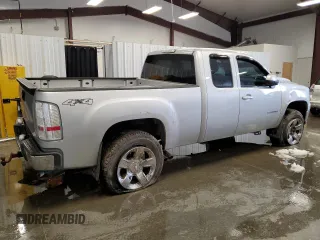 2012 GMC Sierra 1500 SLT с VIN 1GTR2WE79CZ300498, выставлен на аукционе Copart как лот 50775245 с пробегом 138 353 миль миль и Списание • Salvage title. История ставок и продаж доступна на DreamBid. Изображение 3.