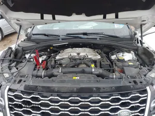 2018 Land Rover Range Rover Velar with VIN SALYC2RVXJA700410, listed as a IAAI auction lot 41534681 with 38,447 mi miles and . Bid and sale history available at DreamBid. Image 10.