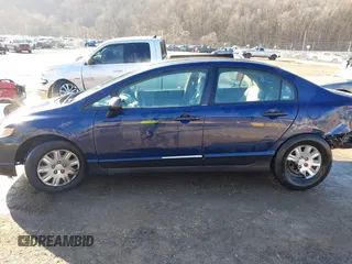 2006 Honda Civic z VIN 1HGFA15296L051321, wystawiony jako IAAI lot #41763355 z przebiegiem 279 322 mil mil oraz . Historia ofert i sprzedaży dostępna na DreamBid. Obrazek 14.