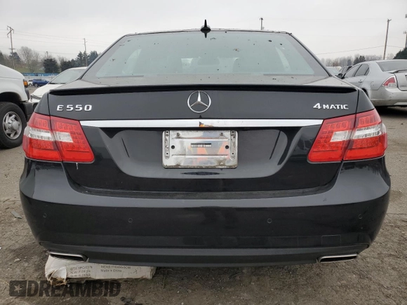 2013 Mercedes-Benz E 550 Sport z VIN WDDHF9BB1DA720269, wystawiony jako Copart lot #43084865 z przebiegiem 162 722 mil mil oraz Szkoda całkowita • Salvage title. Historia ofert i sprzedaży dostępna na DreamBid. Obrazek 6.