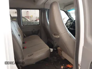 2017 Chevrolet Express Passenger LT с VIN 1GAZGPFG7H1336632, выставлен на аукционе IAAI как лот 42682488 с пробегом 91 639 миль миль и . История ставок и продаж доступна на DreamBid. Изображение 8.