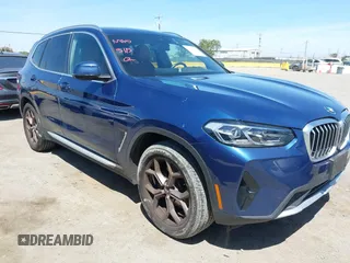 2023 BMW X3 sDrive30i z VIN 5UX43DP04P9P44100, wystawiony jako IAAI lot #42267136 z przebiegiem 28 618 mil mil oraz . Historia ofert i sprzedaży dostępna na DreamBid. Obrazek 1.