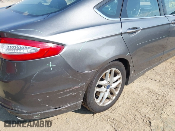 2014 Ford Fusion SE with VIN 3FA6P0HD4ER186491, listed as a IAAI auction lot 40238299 with 155,379 mi miles. Bid and sale history available at carsss.com. Image 6.
