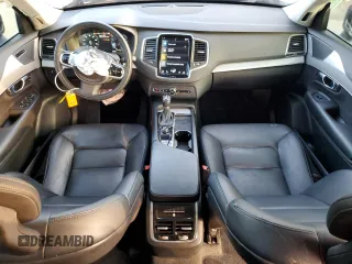 2022 Volvo XC90 Momentum with VIN YV4102CKXN1780939, listed as a Copart auction lot 44514105 with 79,370 mi miles and Salvage Title. Bid and sale history available at DreamBid. Image 8.