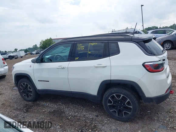 2019 Jeep Compass Trailhawk z VIN 3C4NJDDB3KT760631, wystawiony jako IAAI lot #42681139 z przebiegiem 71 128 mil mil oraz . Historia ofert i sprzedaży dostępna na DreamBid. Obrazek 14.
