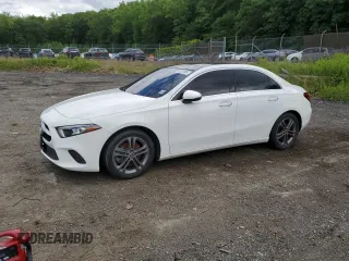 2020 Mercedes-Benz A 220 z VIN W1K3G4FB3LJ214722, wystawiony jako Copart lot #58351985 z przebiegiem 57 148 mil mil oraz Tytuł czysty. Historia ofert i sprzedaży dostępna na DreamBid. Obrazek 1.