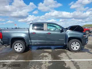 2015 Chevrolet Colorado 4WD LT with VIN 1GCGTBE37F1208139, listed as a IAAI auction lot 41589530 with 105,806 mi miles. Bid and sale history available at carsss.com. Image 13.
