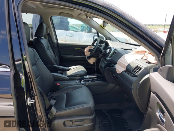 2019 Honda Pilot Touring 7-Passenger with VIN 5FNYF6H67KB031988, listed as a IAAI auction lot 42519588 with 41,368 mi miles and . Bid and sale history available at DreamBid. Image 5.
