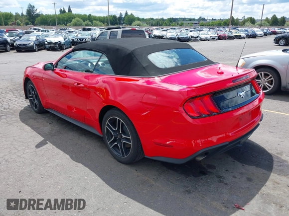 2022 Ford Mustang EcoBoost z VIN 1FATP8UH2N5124679, wystawiony jako IAAI lot #42271957 z przebiegiem 44 470 mil mil oraz . Historia ofert i sprzedaży dostępna na DreamBid. Obrazek 3.