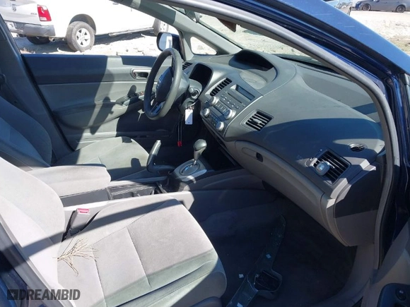 2008 Honda Civic Sdn LX with VIN 2HGFA165X8H536009, listed as a IAAI auction lot 41834036 with 1 mi miles. Bid and sale history available at carsss.com. Image 5.