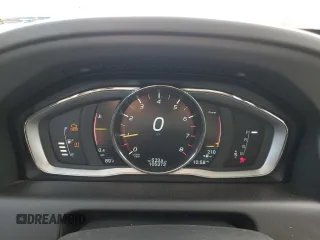 2016 Volvo XC60 T6 Drive-E с VIN YV449MDK2G2874887, выставлен на аукционе Copart как лот 78260184 с пробегом 105 373 миль миль и Списание • Salvage title. История ставок и продаж доступна на DreamBid. Изображение 9.