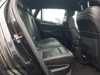 2013 BMW X6 xDrive50i z VIN 5UXFG8C55DL591991, wystawiony jako Copart lot #58042525 z przebiegiem 144 370 mil mil oraz Czysty tytuł • Clean title. Historia ofert i sprzedaży dostępna na DreamBid. Obrazek 11.