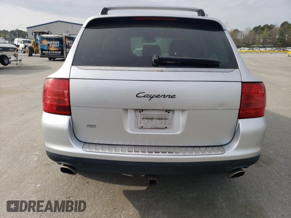 2004 Porsche Cayenne with VIN WP1AA29P54LA23905, listed as a Copart auction lot 46808945 with 232,504 mi miles and Clean Title. Bid and sale history available at carsss.com. Image 6.