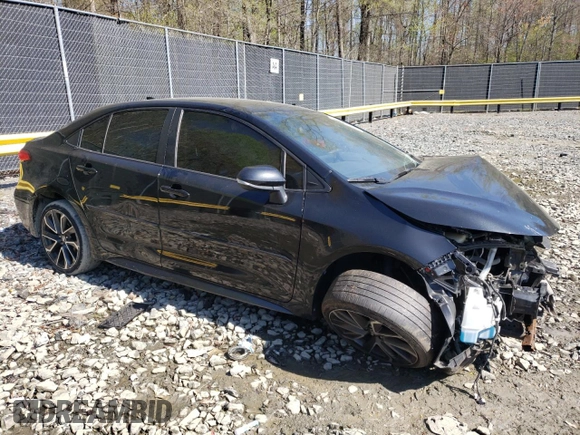 2020 Toyota Corolla SE with VIN JTDS4RCE2LJ004266, listed as a Copart auction lot 52421885 with 81,964 mi miles and Salvage Title. Bid and sale history available at carsss.com. Image 4.