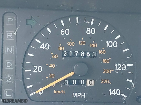 1997 Toyota Avalon XL with VIN 4T1BF12B1VU198756, listed as a IAAI auction lot 41613887 with 217,863 mi miles. Bid and sale history available at carsss.com. Image 15.