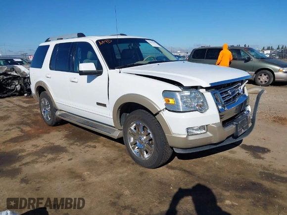 2006 Ford Explorer Eddie Bauer with VIN 1FMEU74E26UA59864, listed as a IAAI auction lot 41631105 with 119,348 mi miles. Bid and sale history available at carsss.com. Image 1.