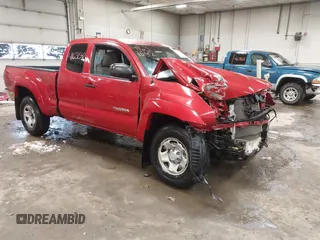 2009 Toyota Tacoma with VIN 5TEUU42NX9Z665037, listed as a IAAI auction lot 41631542 with 61,038 mi miles. Bid and sale history available at carsss.com. Image 1.