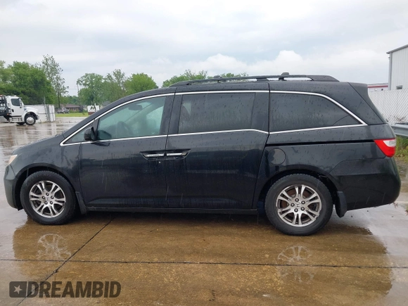 2012 Honda Odyssey EX-L с VIN 5FNRL5H61CB059925, выставлен на аукционе IAAI как лот 42414780 с пробегом 201 004 миль миль и . История ставок и продаж доступна на DreamBid. Изображение 14.