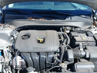 2023 Kia Forte LXS z VIN 3KPF24AD5PE616176, wystawiony jako IAAI lot #41737752 z przebiegiem 21 526 mil mil oraz . Historia ofert i sprzedaży dostępna na DreamBid. Obrazek 10.