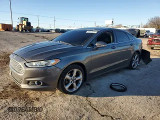 2014 Ford Fusion SE with VIN 1FA6P0HD1E5366692, listed as a Copart auction lot 43442095 with 97,335 mi miles and Salvage Title. Bid and sale history available at DreamBid. Image 1.