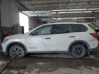 2019 Nissan Pathfinder S with VIN 5N1DR2MM9KC647851, listed as a IAAI auction lot 41289955 with 77,346 mi miles and . Bid and sale history available at DreamBid. Image 14.