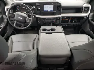2023 Ford F-350 с VIN 1FT8X3BA3PEC79964, выставлен на аукционе Copart как лот 80507954 с пробегом 18 604 миль миль и Списание • Salvage title. История ставок и продаж доступна на DreamBid. Изображение 8.