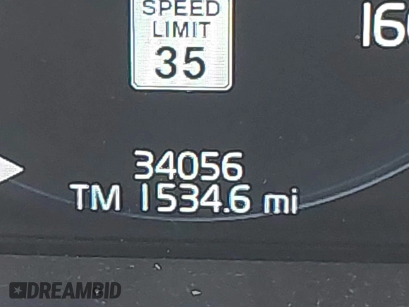 2020 Volvo XC90 Momentum with VIN YV4A221KXL1553065, listed as a IAAI auction lot 42180363 with 34,056 mi miles and . Bid and sale history available at DreamBid. Image 16.