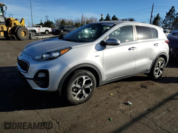 2020 Kia Sportage LX with VIN KNDPMCAC5L7733895, listed as a Copart auction lot 86403014 with 70,844 mi miles and Clean Title. Bid and sale history available at carsss.com. Image 1.