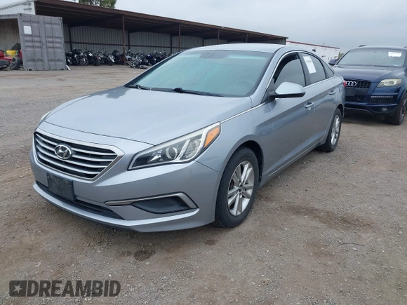 2017 Hyundai Sonata 2.4L with VIN 5NPE24AF1HH562921, listed as a IAAI auction lot 41883886 with 145,594 mi miles and . Bid and sale history available at carsss.com. Image 17.
