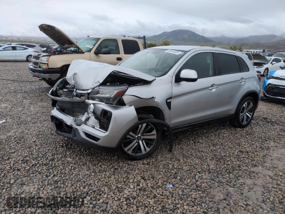 2021 Mitsubishi Outlander ES с VIN JA4ARUAU6MU034715, выставлен на аукционе Copart как лот 55243325 с пробегом 66 811 миль миль и Списание • Salvage title. История ставок и продаж доступна на DreamBid. Изображение 1.
