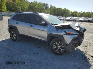 2016 Jeep Cherokee Trailhawk z VIN 1C4PJMBB5GW188426, wystawiony jako Copart lot #52907445 z przebiegiem 115 225 mil mil oraz Szkoda całkowita • Salvage title. Historia ofert i sprzedaży dostępna na DreamBid. Obrazek 4.