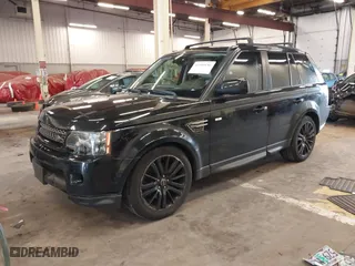 2013 Land Rover Range Rover Sport HSE LUX with VIN SALSK2D40DA759588, listed as a IAAI auction lot 41580186 with 157,394 mi miles. Bid and sale history available at carsss.com. Image 17.